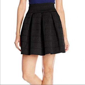 FSR Women’s Pleated Skirt Size S